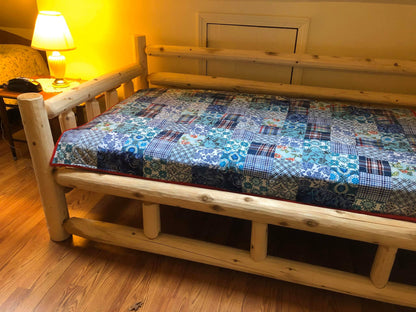 Maine Cedar Day Bed